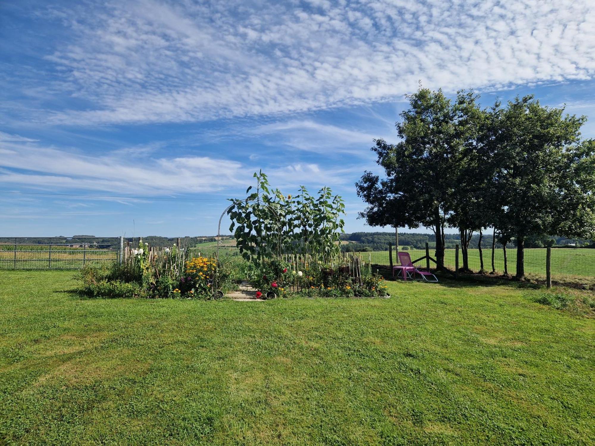 L'Harmonie Du Jardin Gite Chevetogne Luaran gambar